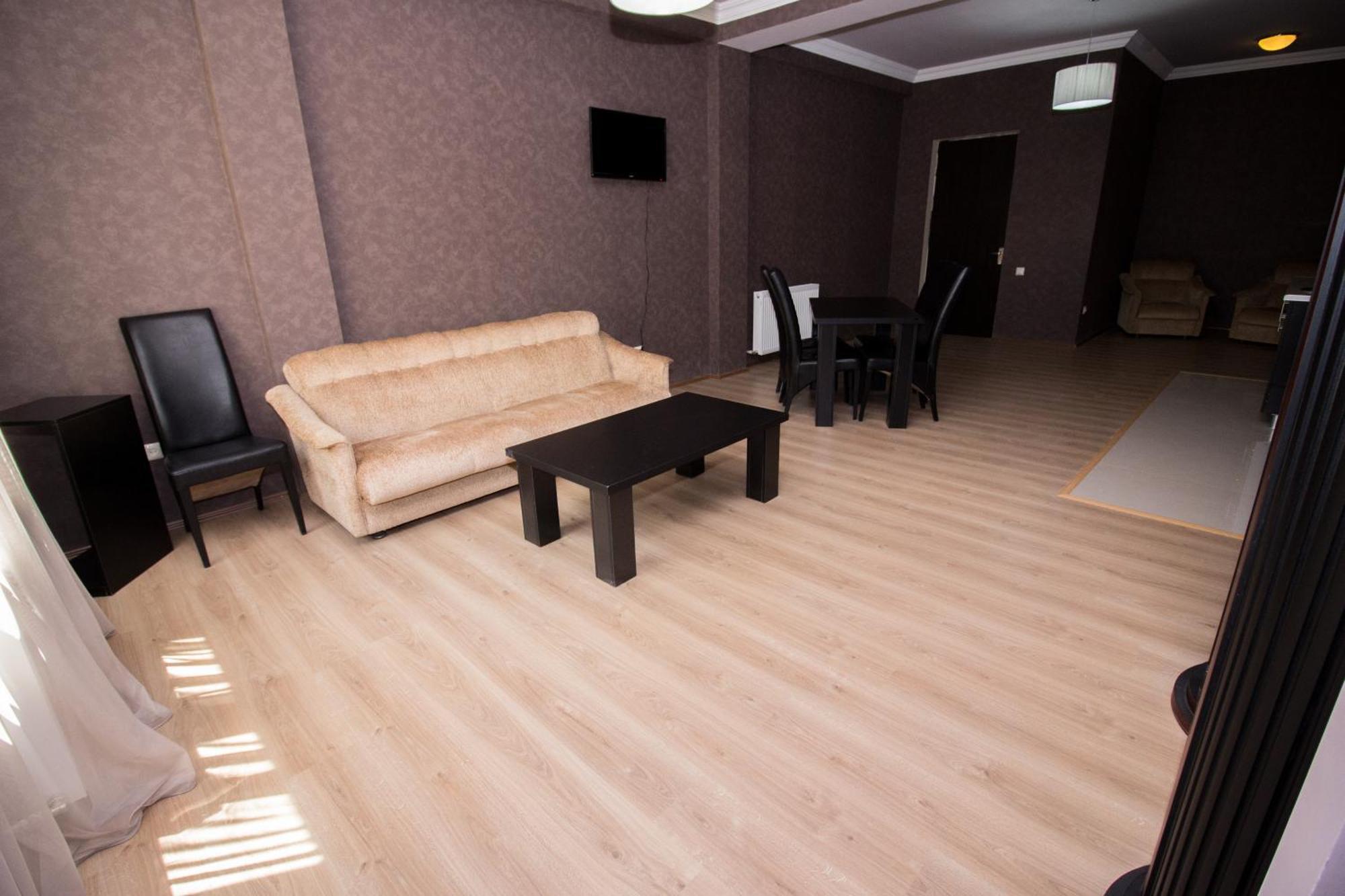 Tbili House Hotell Tbilisi Eksteriør bilde