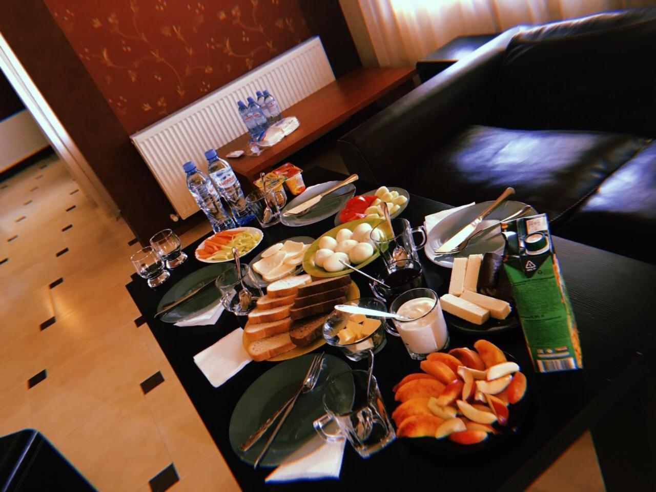 Tbili House Hotell Tbilisi Eksteriør bilde