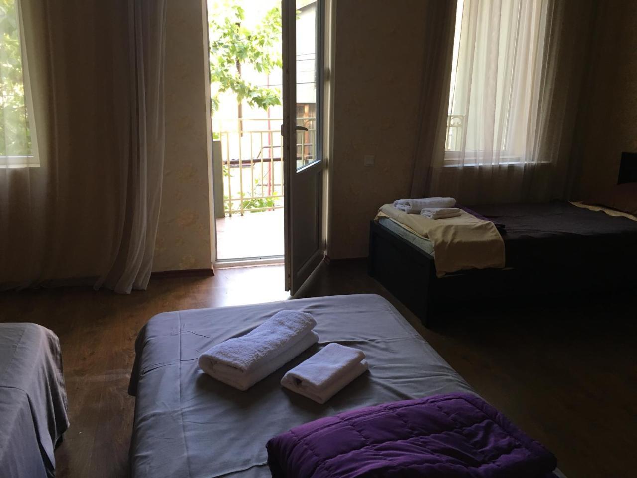 Tbili House Hotell Tbilisi Eksteriør bilde
